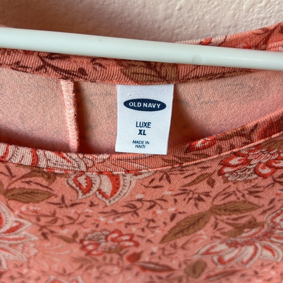 Old Navy Luxe tank top, gently worn, good condition - Picture 2 of 2